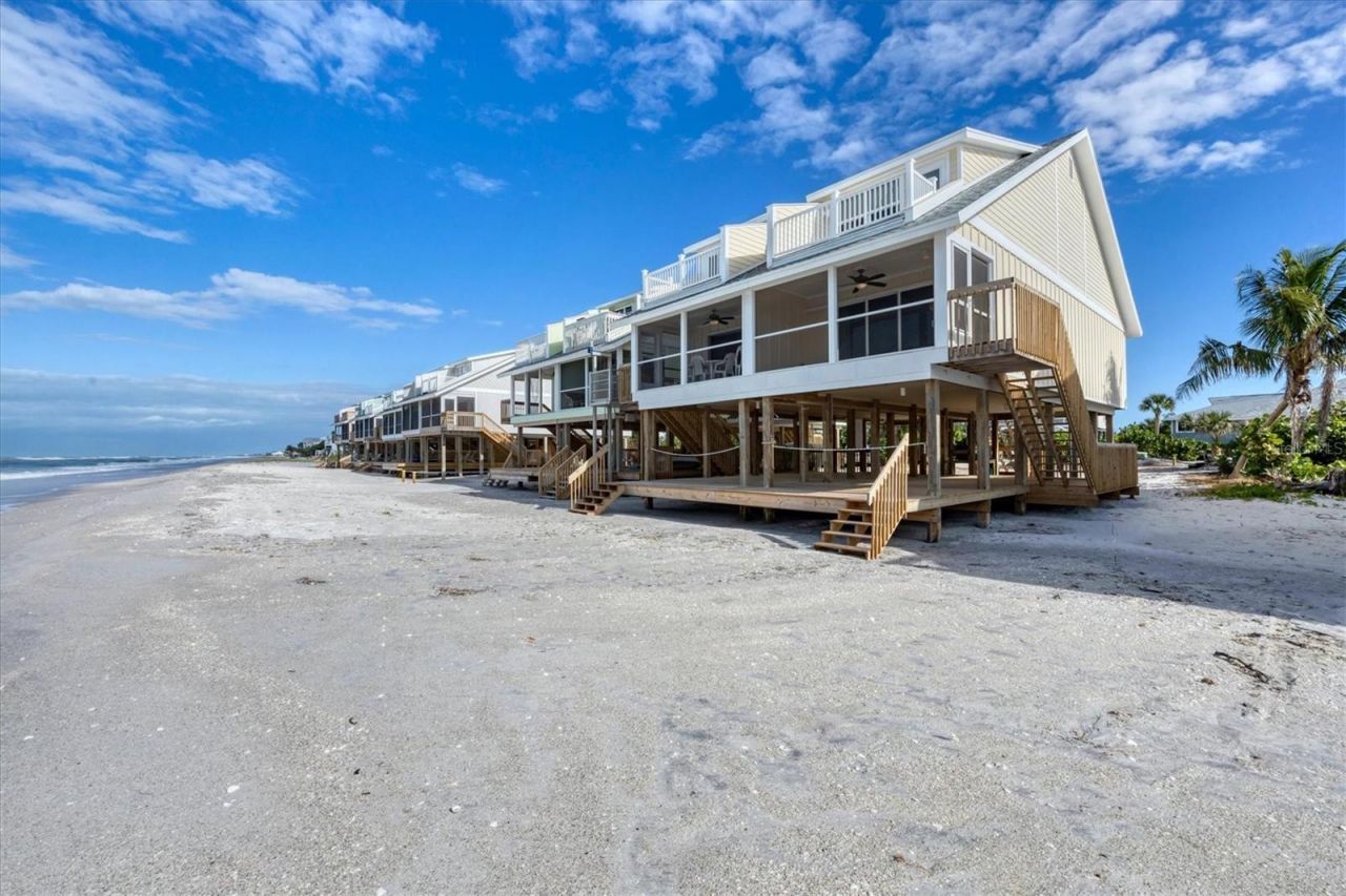 301 S Gulf Boulevard, Unit 11 & 12, Placida, FL 33946 Photo