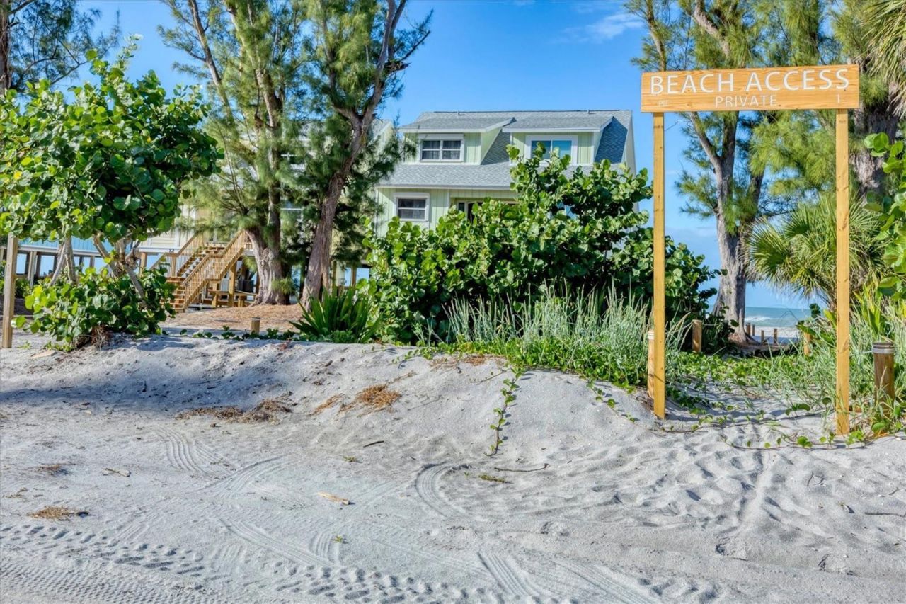 301 S Gulf Boulevard, Unit 11 & 12, Placida, FL 33946 Photo