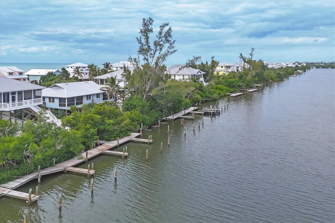 301 S Gulf Boulevard, Unit 11 & 12, Placida, FL 33946 Photo