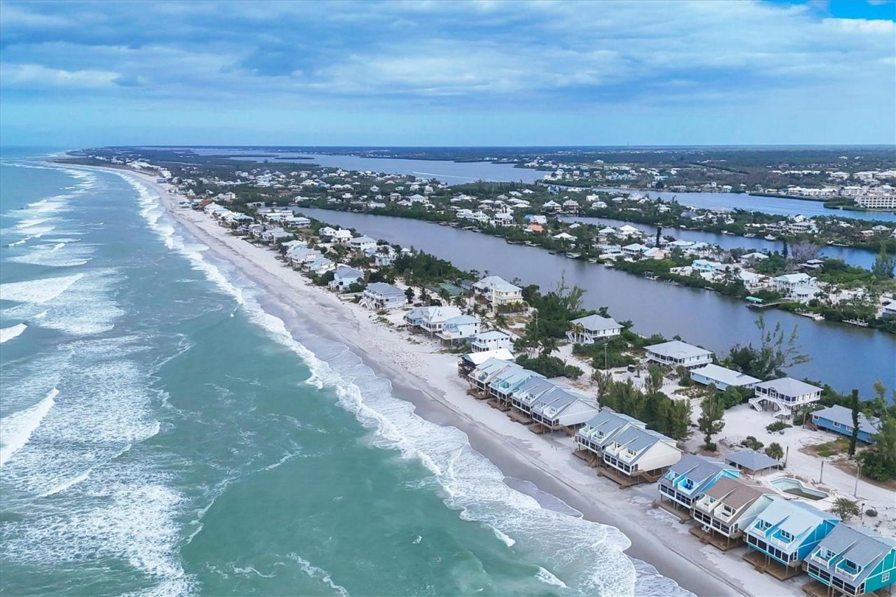 301 S Gulf Boulevard, Unit 11 & 12, Placida, FL 33946 Photo