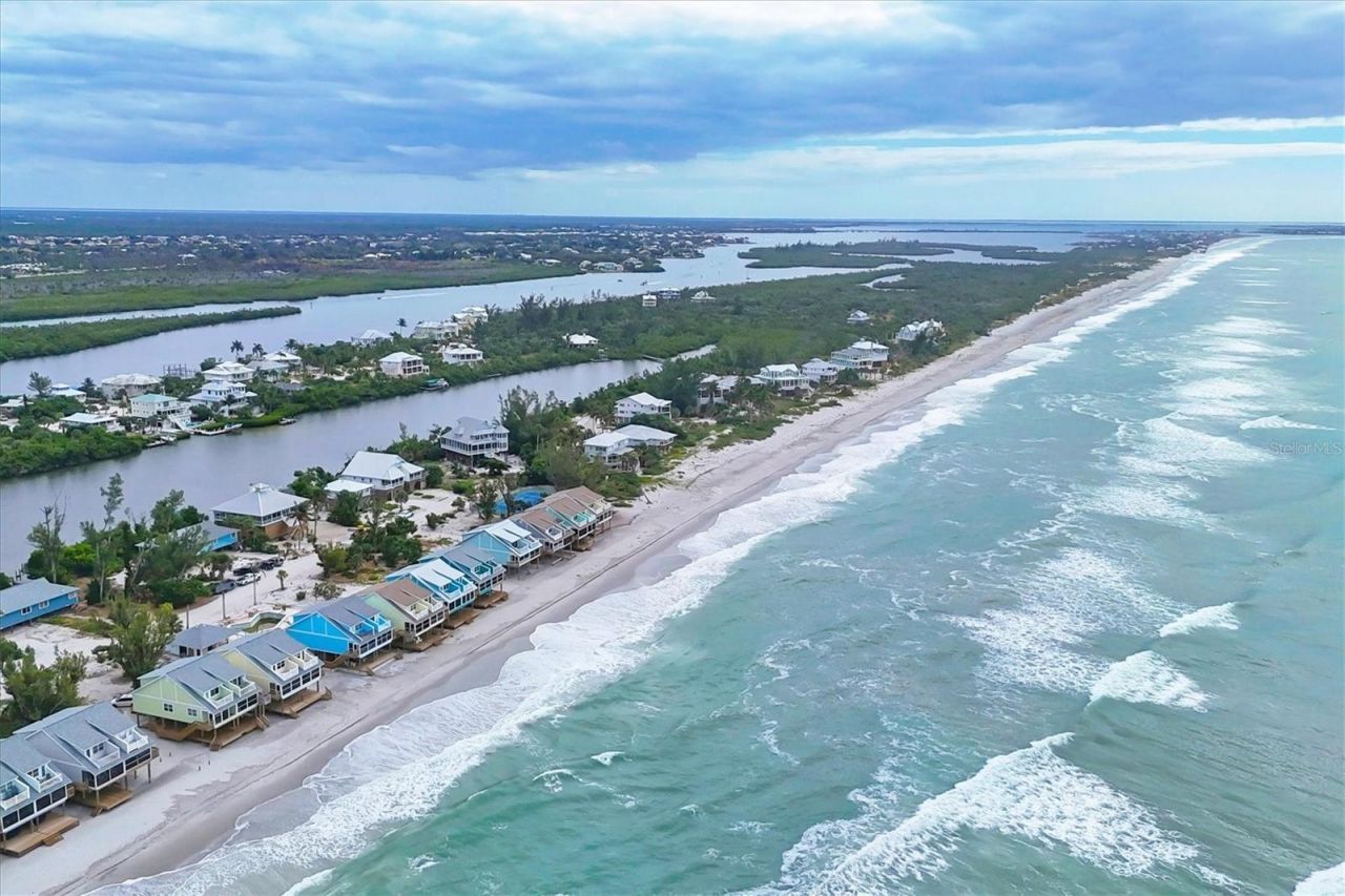 301 S Gulf Boulevard, Unit 11 & 12, Placida, FL 33946 Photo