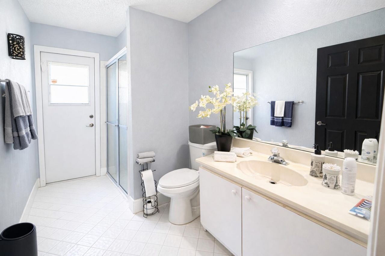 8130 Nadmar Avenue, Boca Raton, FL 33434 Photo