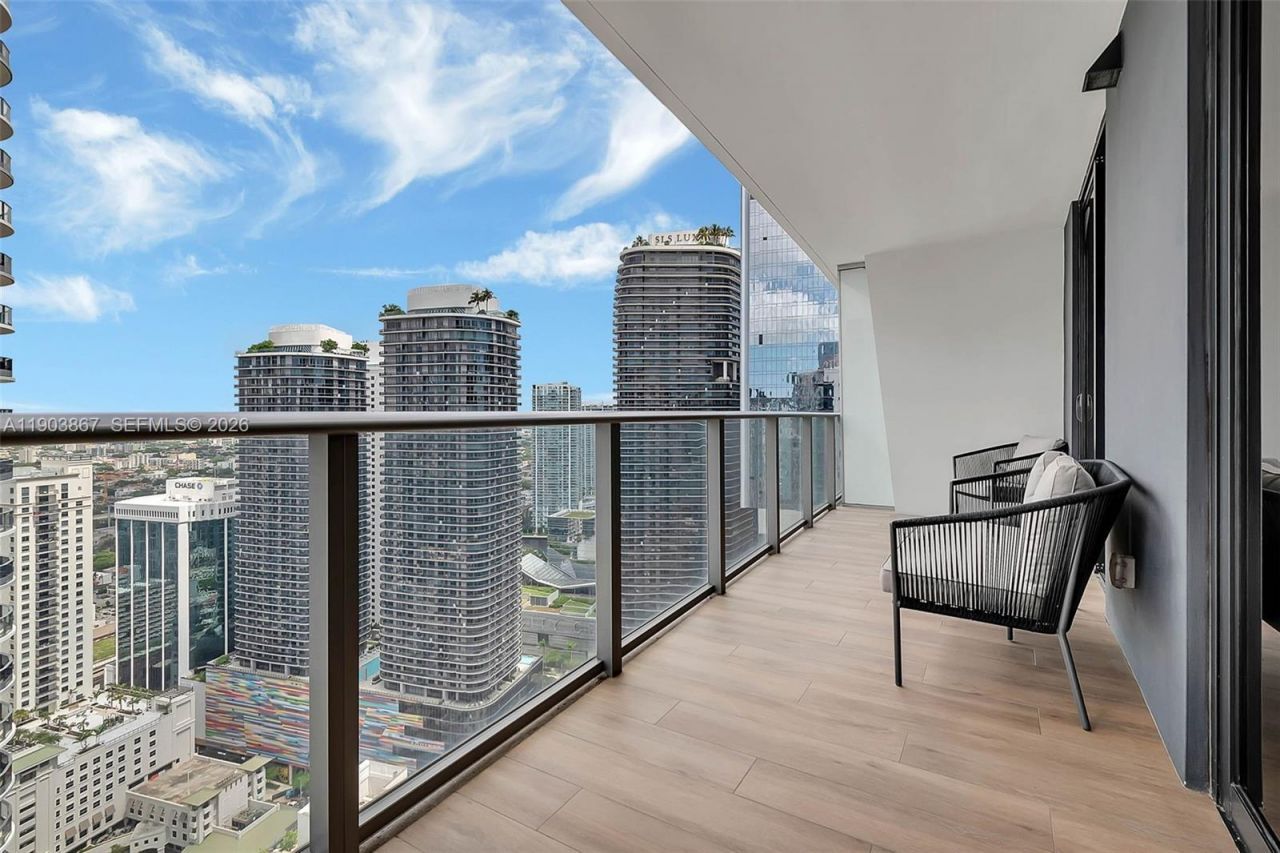 1010 Brickell Ave, Unit 4309, Miami, FL 33131 Photo