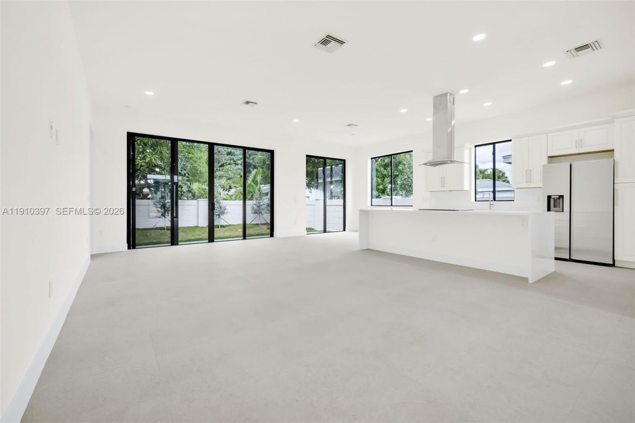 1511 SW 40th Ter, Fort Lauderdale, FL 33317 Photo