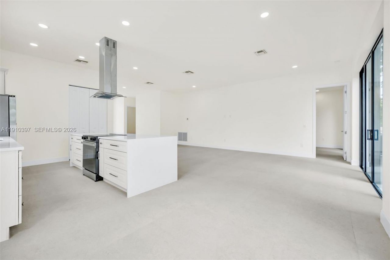 1511 SW 40th Ter, Fort Lauderdale, FL 33317 Photo