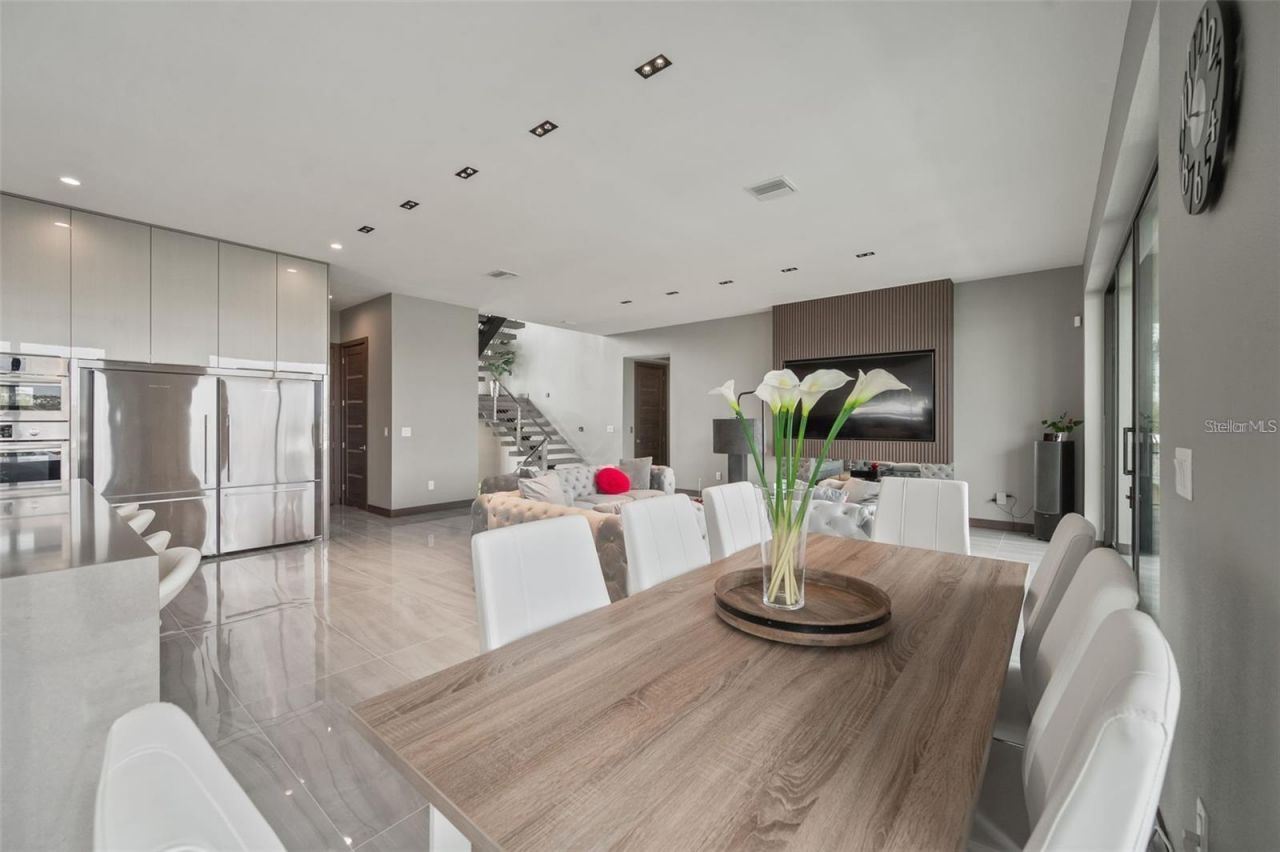 36 Dolphin Drive, Treasure Island, FL 33706 Photo