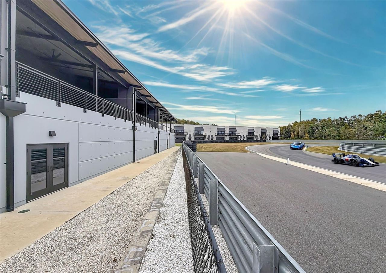 6500 Motor Enclave Way, Unit #1405, Tampa, FL 33610 Photo