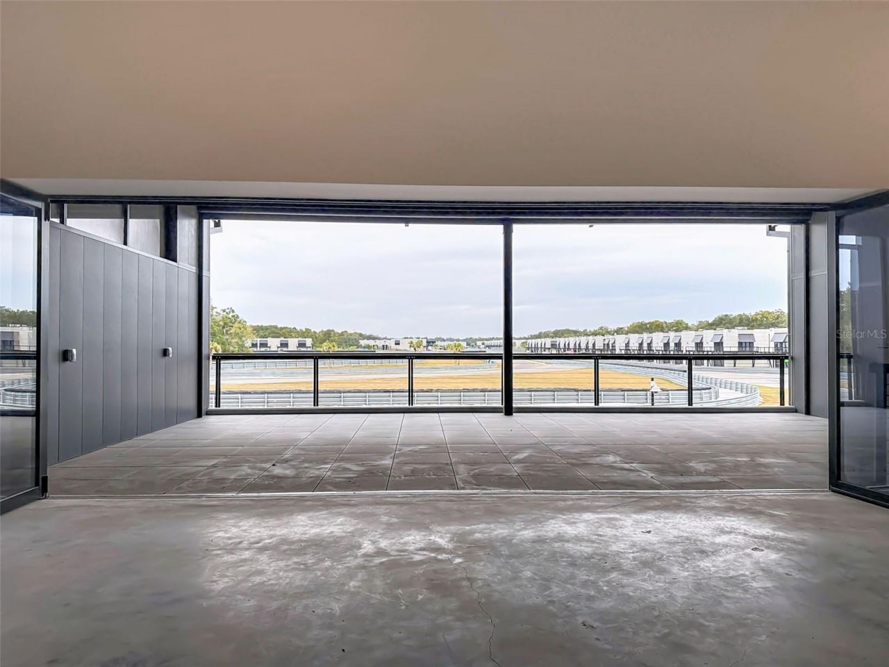 6500 Motor Enclave Way, Unit #1405, Tampa, FL 33610 Photo