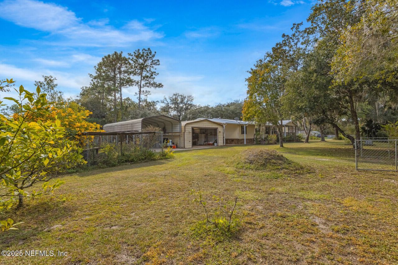 101 Palmland Avenue, Satsuma, FL 32189 Photo