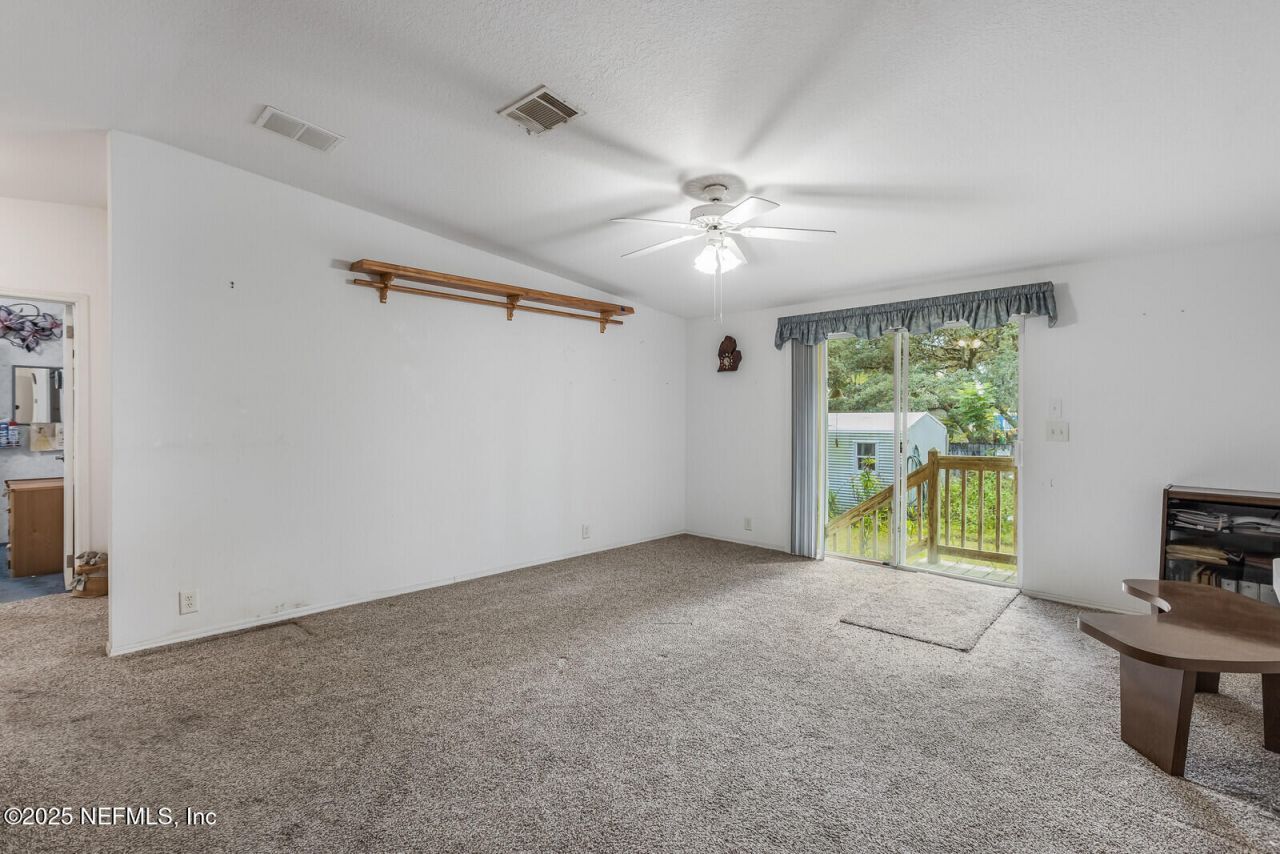 101 Palmland Avenue, Satsuma, FL 32189 Photo