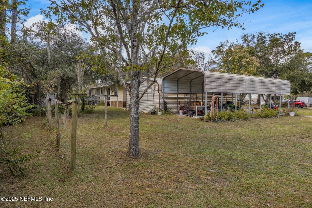 101 Palmland Avenue, Satsuma, FL 32189 Photo