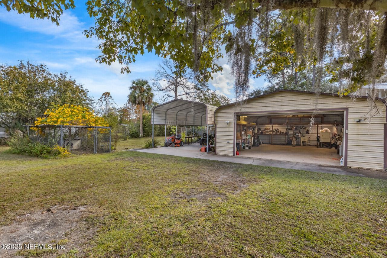 101 Palmland Avenue, Satsuma, FL 32189 Photo