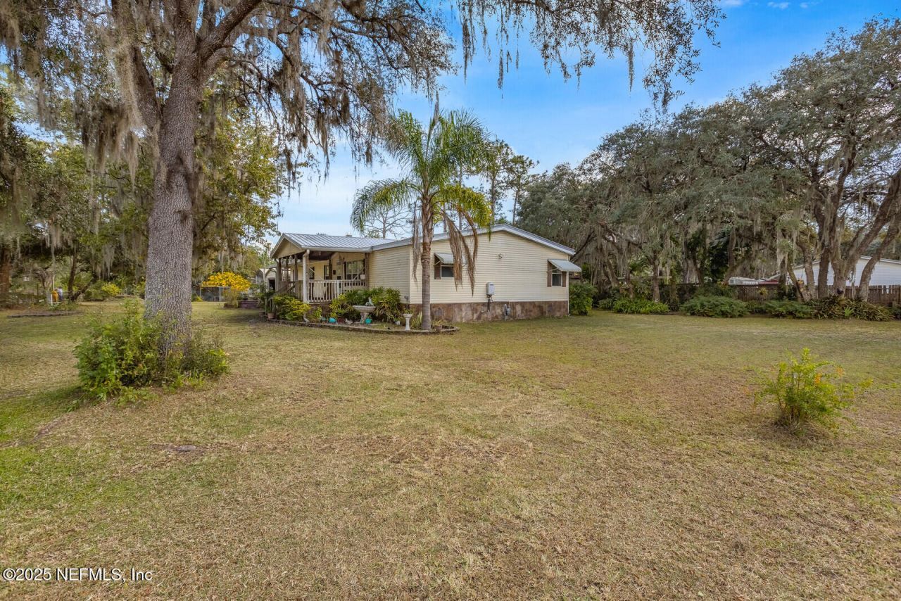 101 Palmland Avenue, Satsuma, FL 32189 Photo