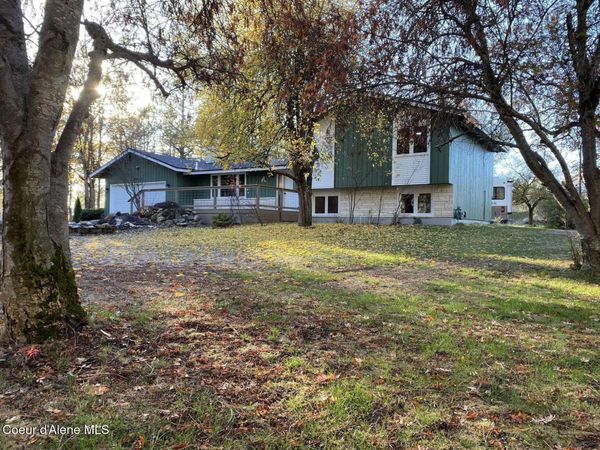 27603 N Cottonwood RD , Chattaroy, WA 99003