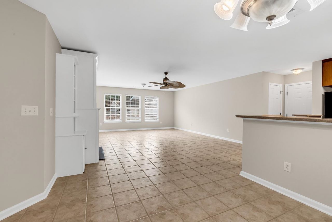 4440 Lady Banks Ln. Photo 18