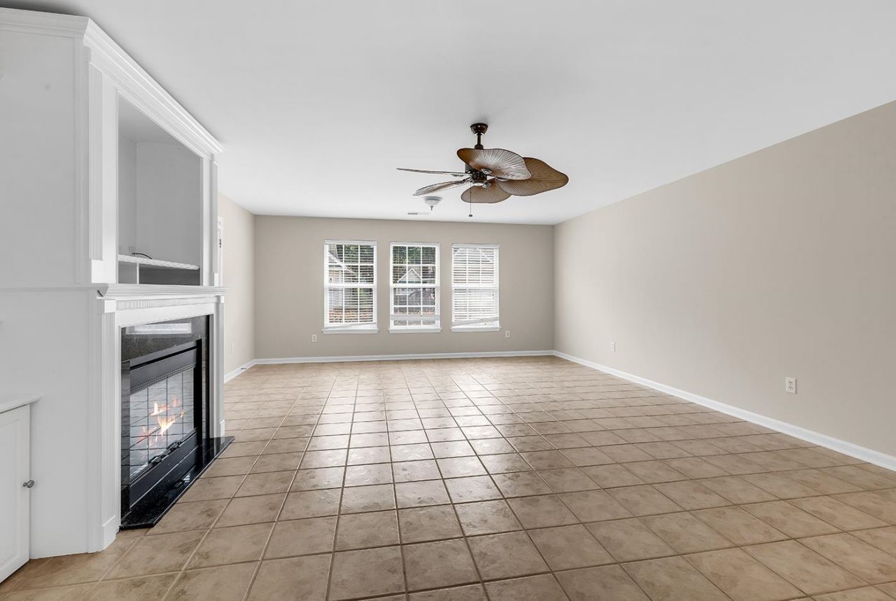 4440 Lady Banks Ln. Photo 21