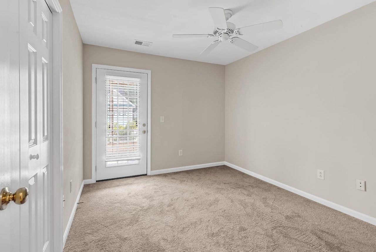 4440 Lady Banks Ln. Photo 22