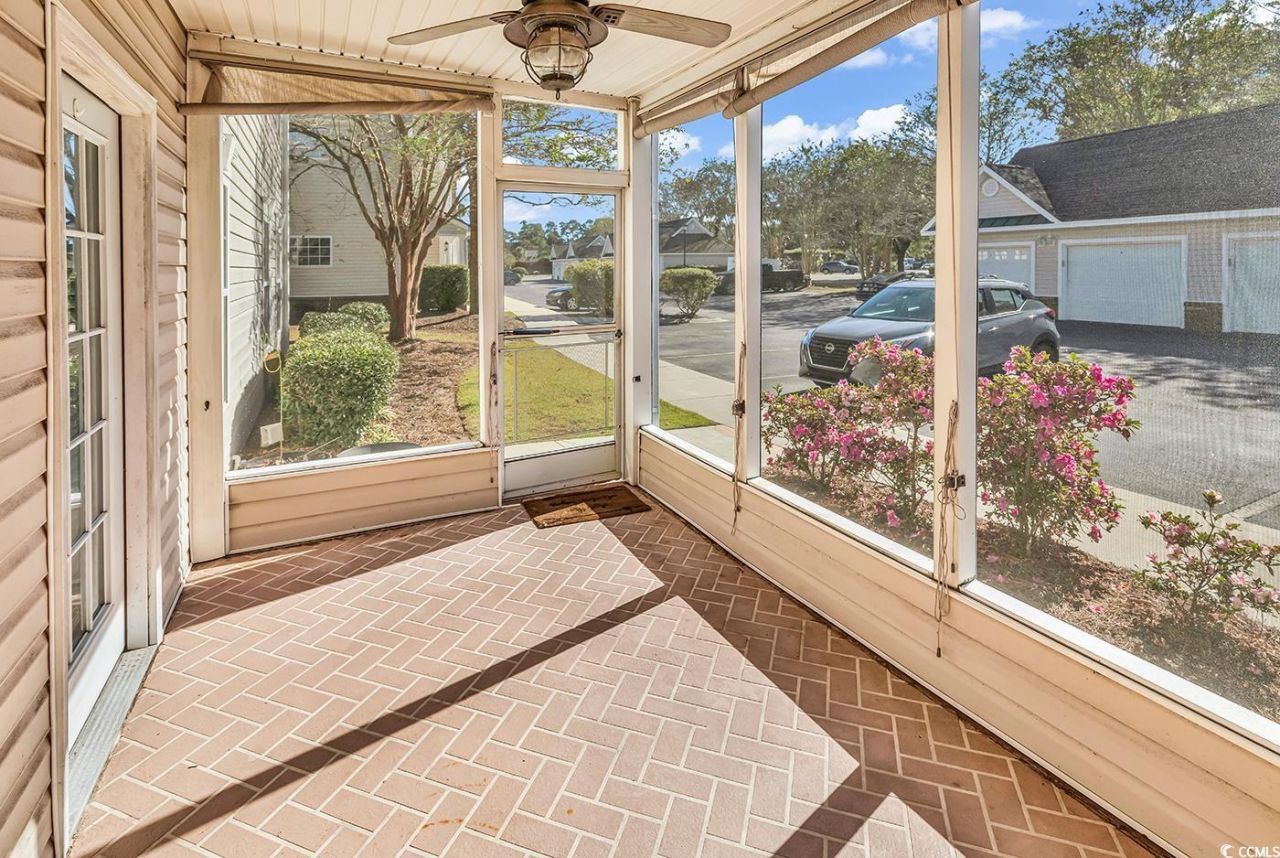 4440 Lady Banks Ln. Photo 28