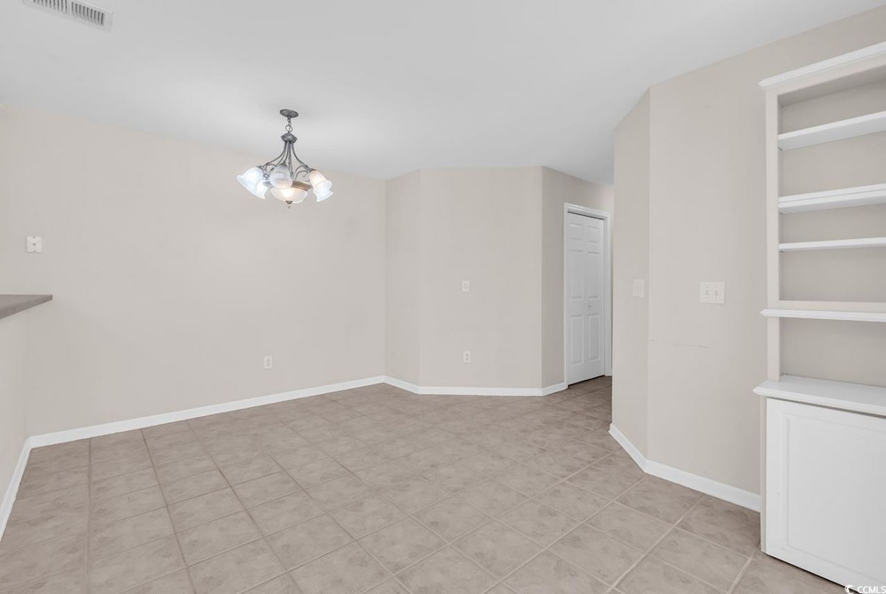 4440 Lady Banks Ln. Photo 7