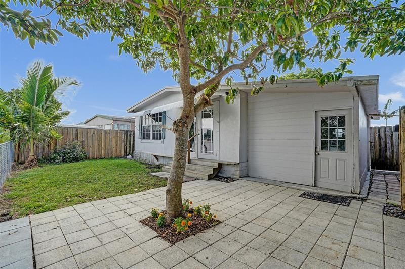 21851 S Heritage Circle, Pembroke Pines, FL 33029 Photo