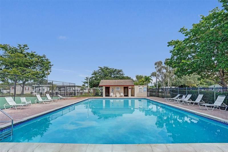 21851 S Heritage Circle, Pembroke Pines, FL 33029 Photo