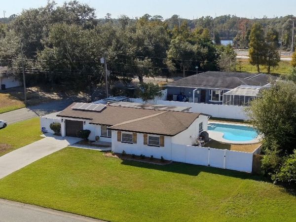 7100 21 STREET N, ST PETERSBURG, FL 33702