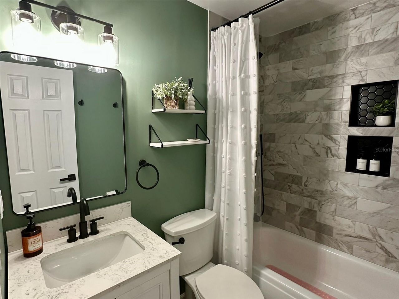 7100 21 Street N, Saint Petersburg, FL 33702 Photo