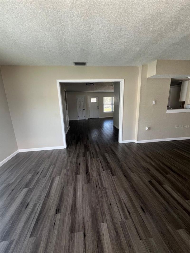 7100 21 Street N, Saint Petersburg, FL 33702 Photo