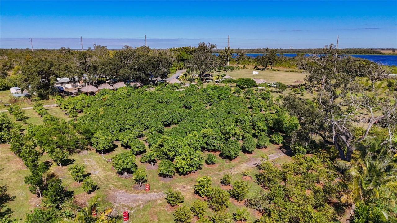 21552 E State Road 64, Bradenton, FL 34212 Photo