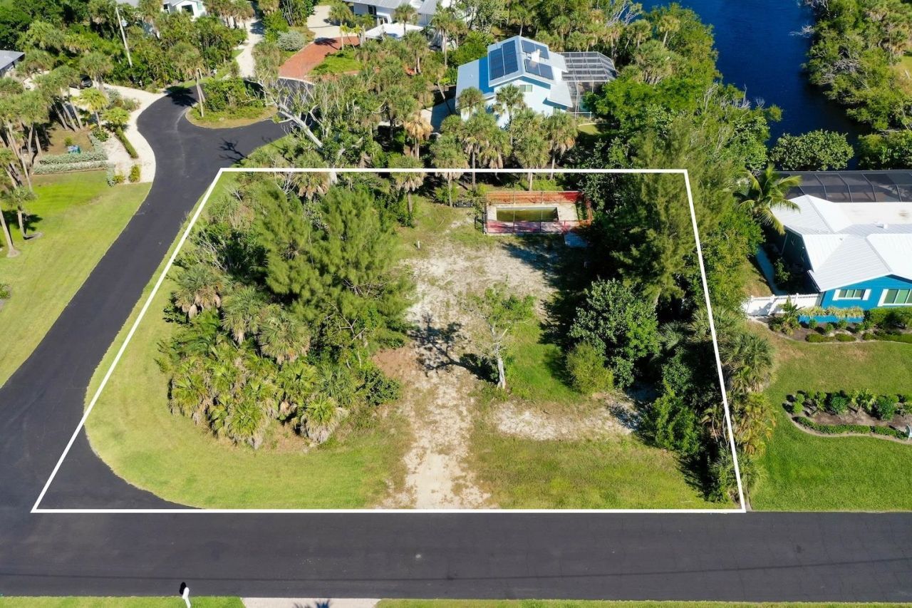 1653 Bunting Ln, Sanibel, FL 33957 Photo