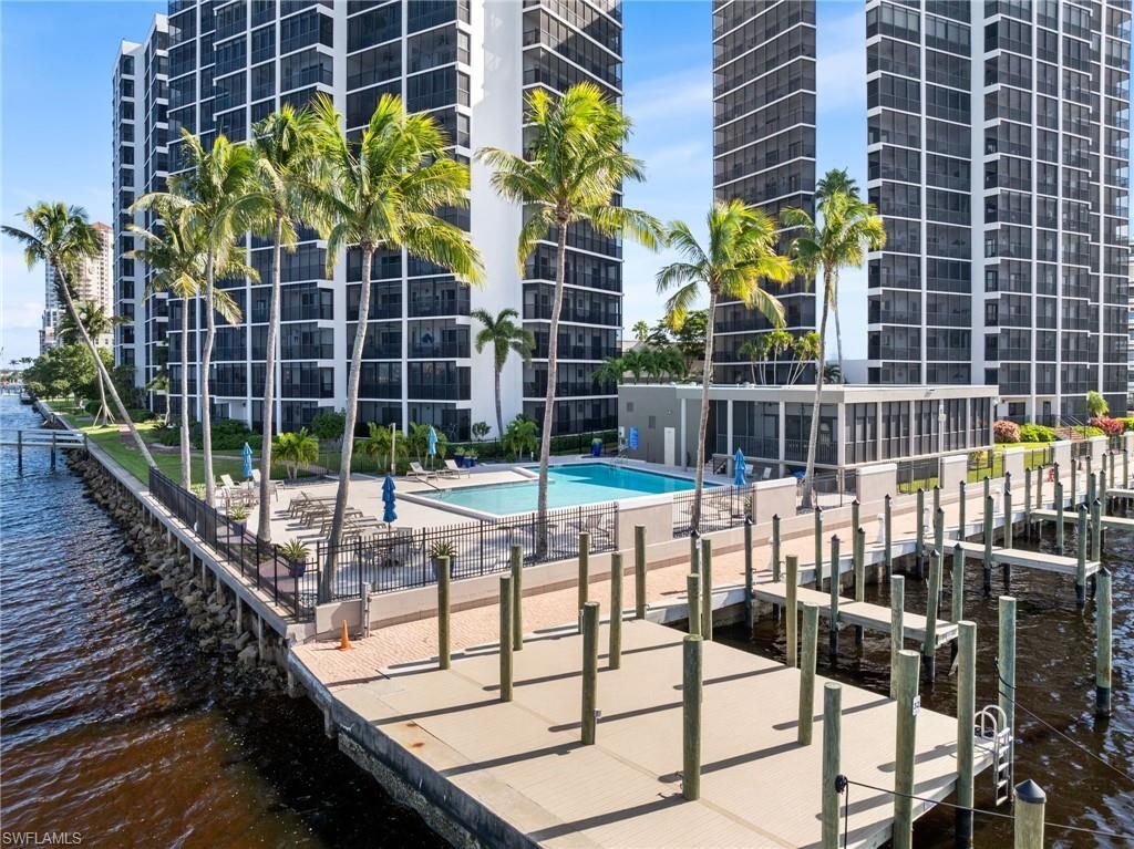 1910 Virginia Ave, Unit 803, Fort Myers, FL 33901 Photo