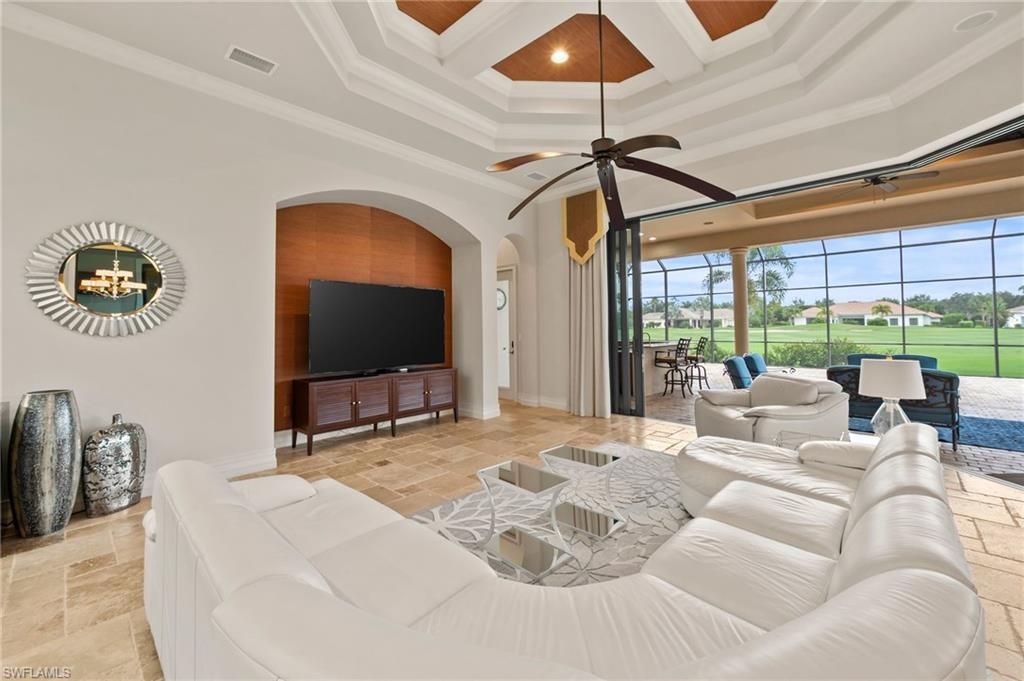 6068 Sunnyslope Dr, Naples, FL 34119 Photo