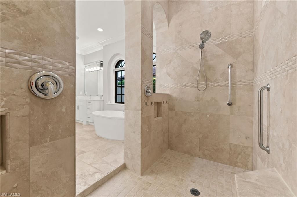 6068 Sunnyslope Dr, Naples, FL 34119 Photo
