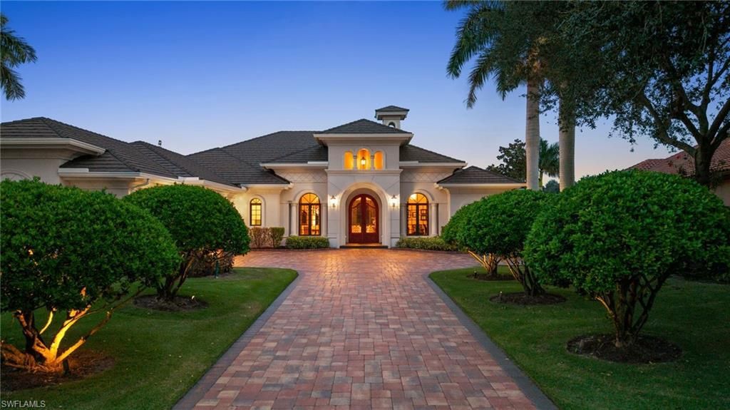 6068 Sunnyslope Dr, Naples, FL 34119 Photo