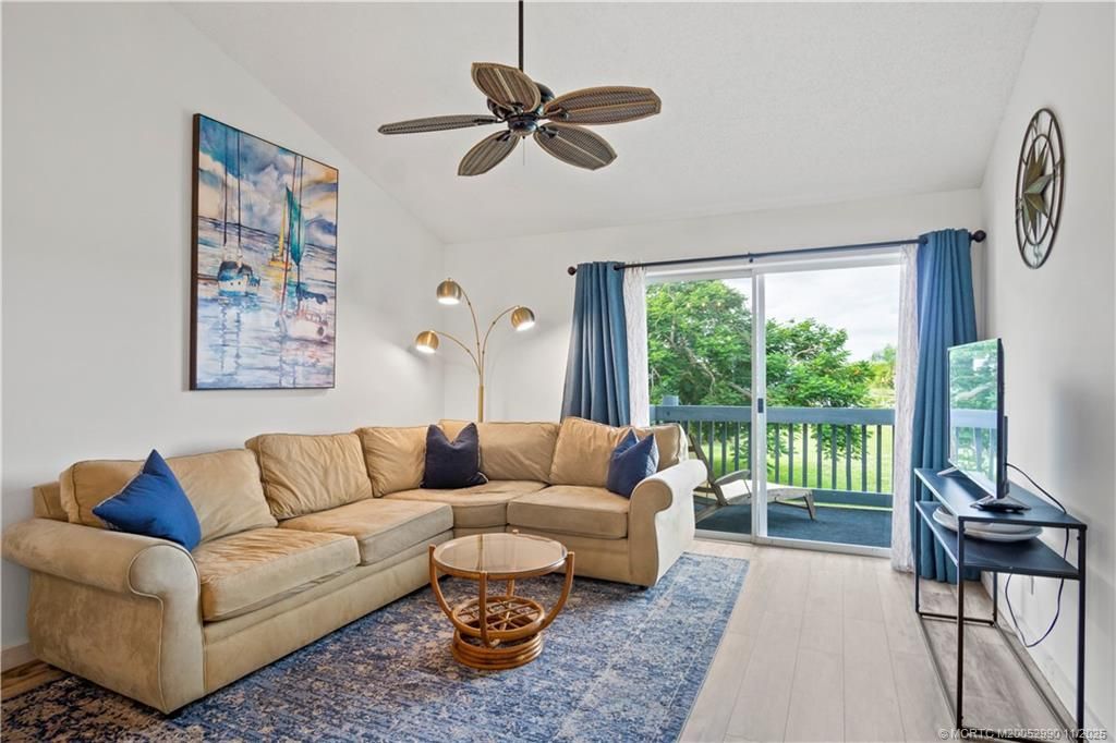 1555 NE Beacon Drive, Unit 1007, Jensen Beach, FL 34957 Photo