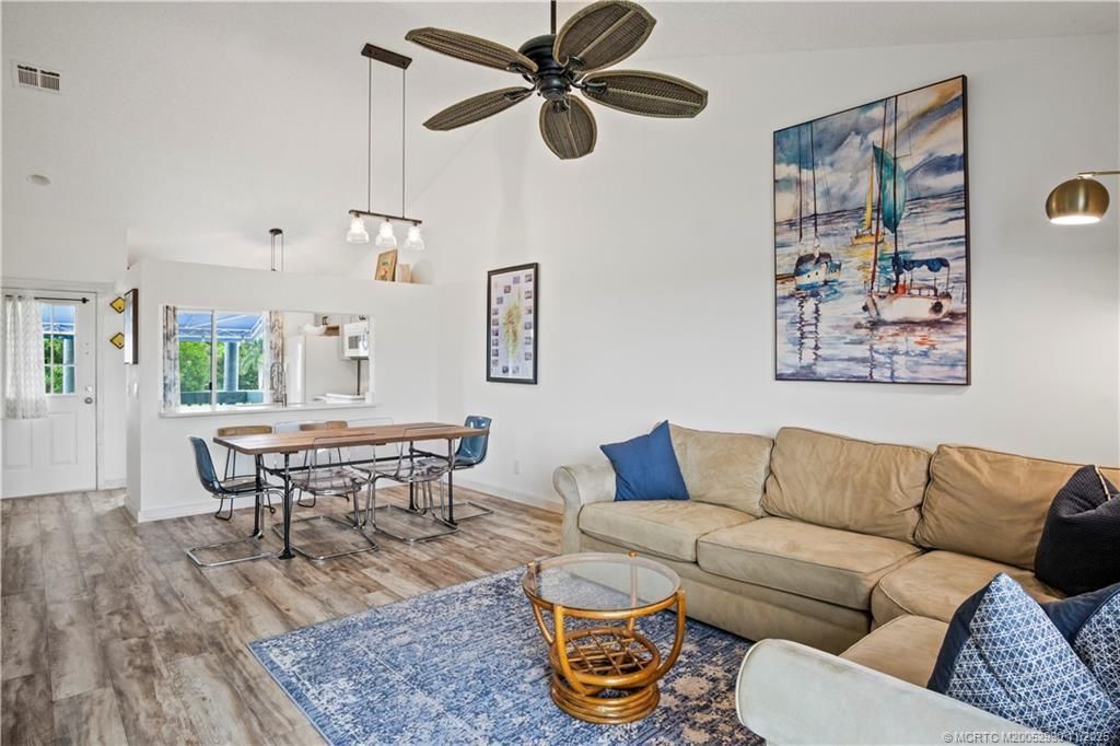 1555 NE Beacon Drive, Unit 1007, Jensen Beach, FL 34957 Photo