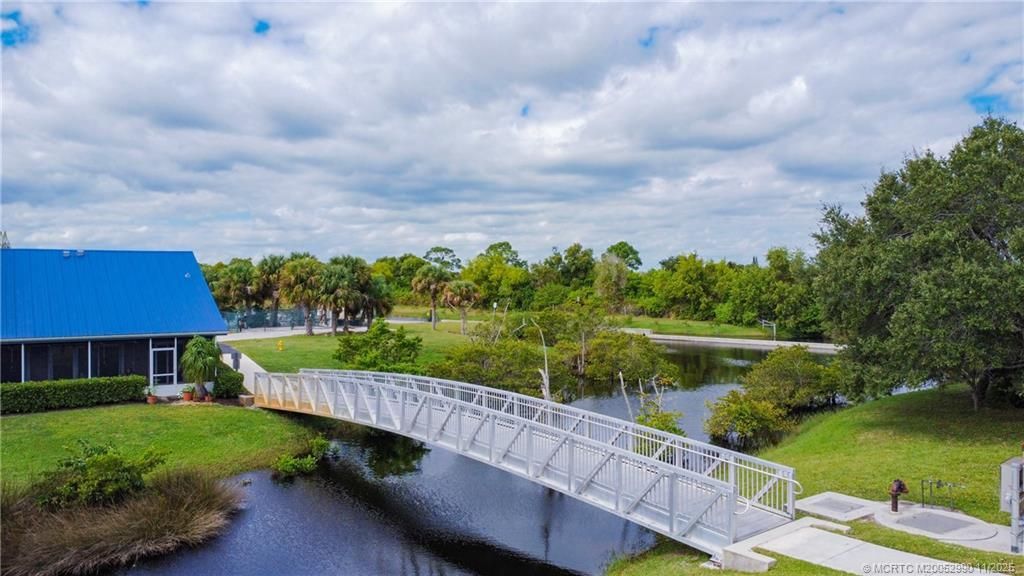 1555 NE Beacon Drive, Unit 1007, Jensen Beach, FL 34957 Photo