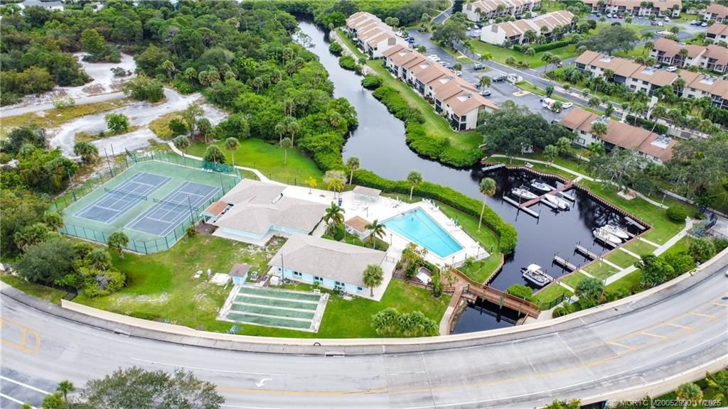 1555 NE Beacon Drive, Unit 1007, Jensen Beach, FL 34957 Photo
