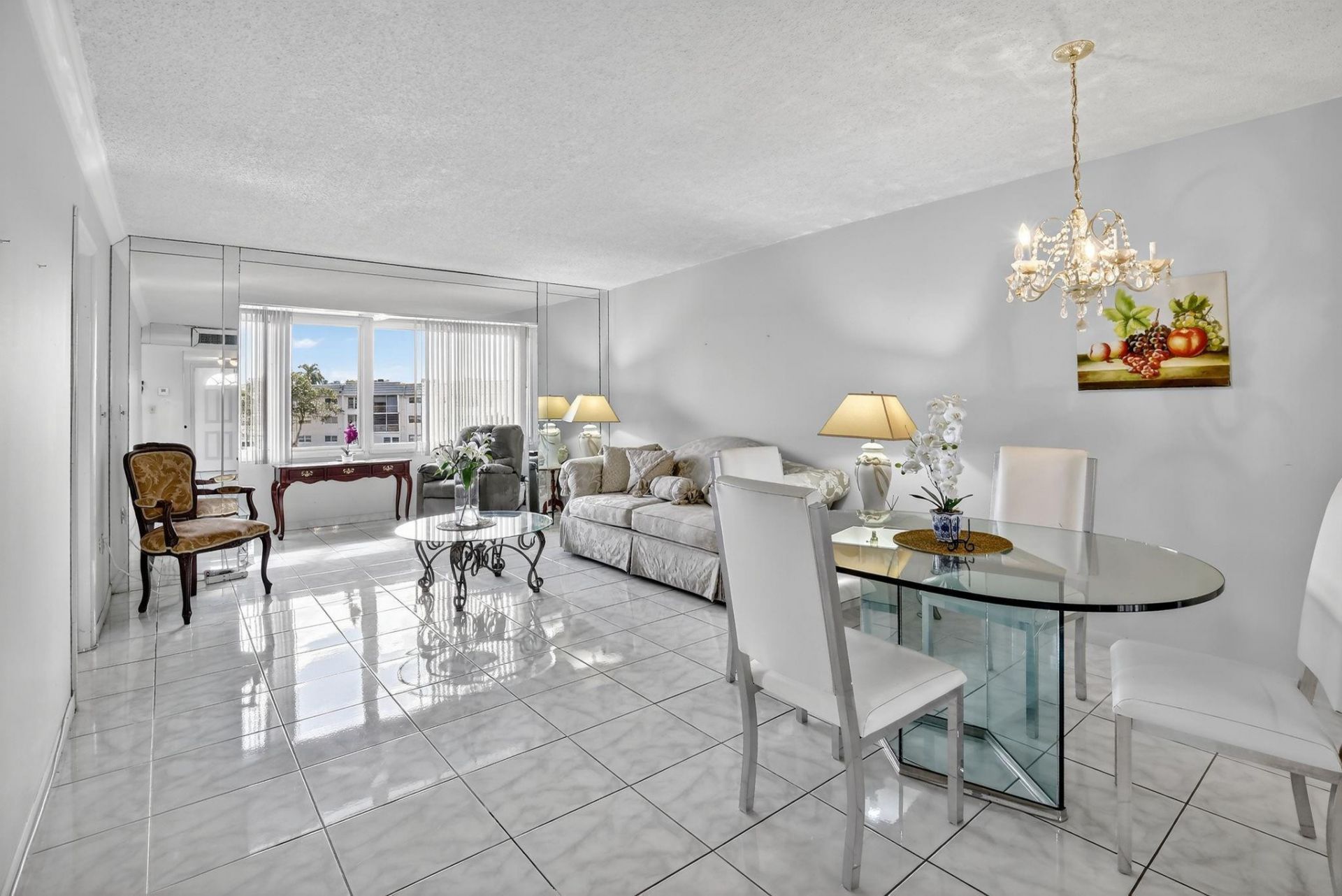 8130 Sunrise Lakes Boulevard, Unit 309, Sunrise, FL 33322 Photo