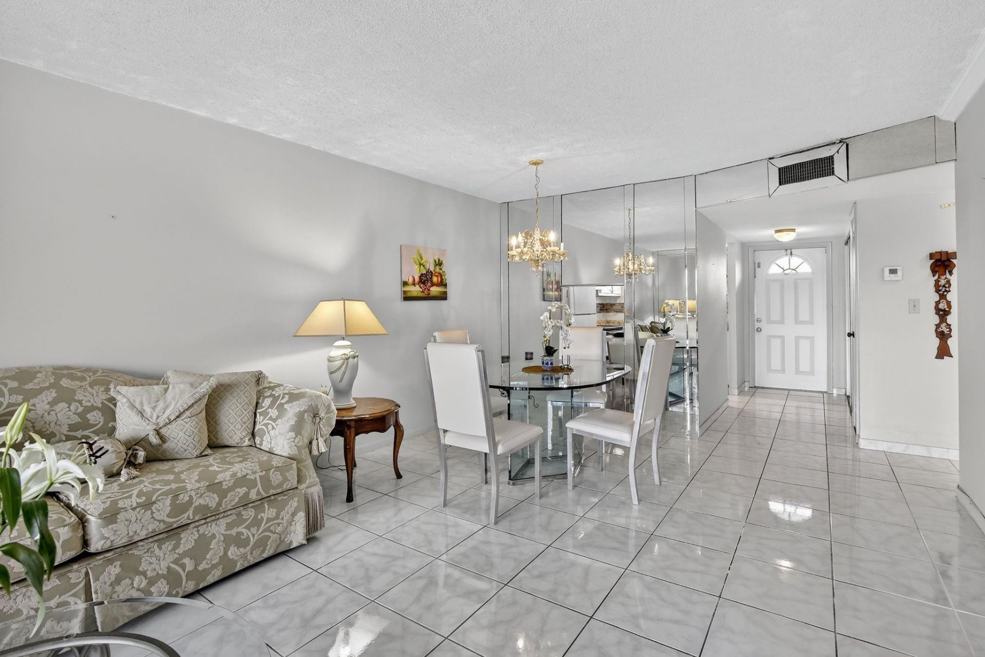 8130 Sunrise Lakes Boulevard, Unit 309, Sunrise, FL 33322 Photo