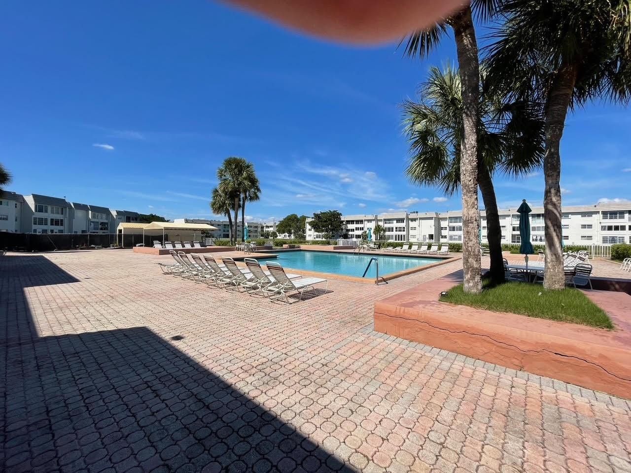 8130 Sunrise Lakes Boulevard, Unit 309, Sunrise, FL 33322 Photo