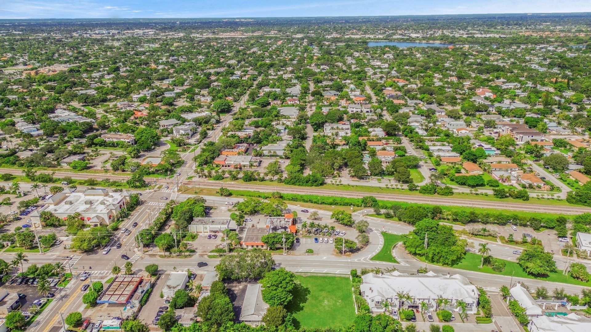 905 NE 6th Avenue, Delray Beach, FL 33483 Photo