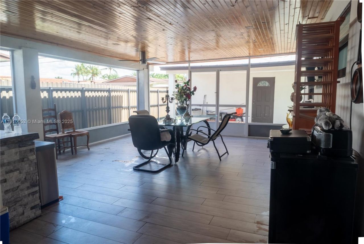 3541 SW 105th Ct, Miami, FL 33165 Photo