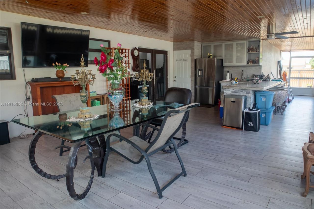 3541 SW 105th Ct, Miami, FL 33165 Photo