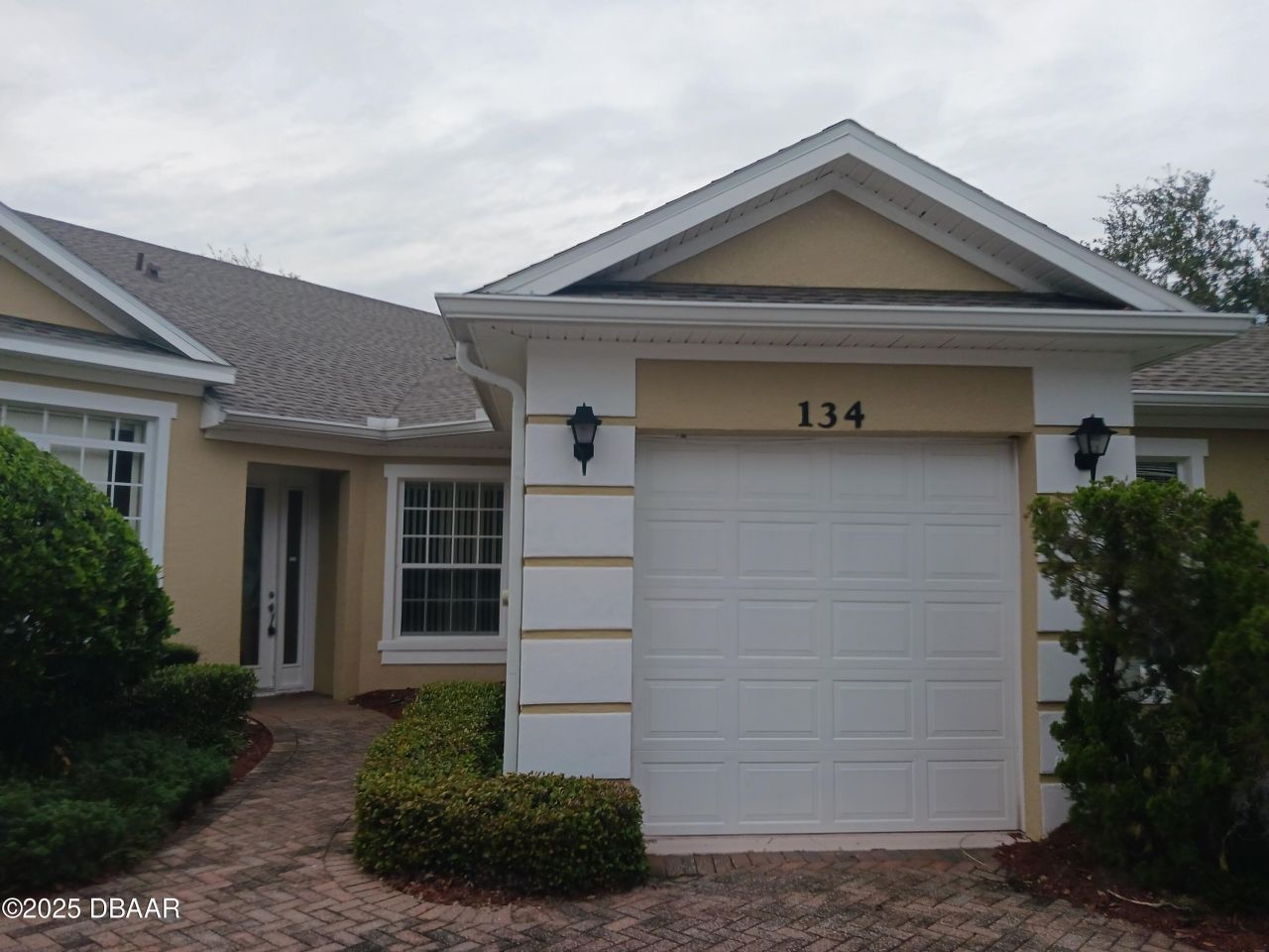 134 Sedona Circle, Daytona Beach, FL 32124 Main Photo