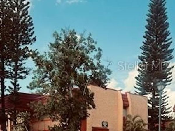 2854 N POWERS DRIVE, Unit 11, ORLANDO, FL 32818