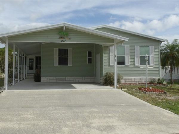 7517 Montauk Avenue, Unit 9, Micco, FL 32976