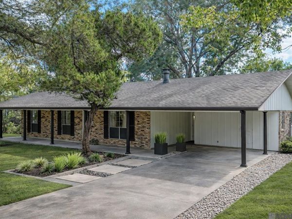 12156 Armstrong Dr, Baton Rouge, LA 70816