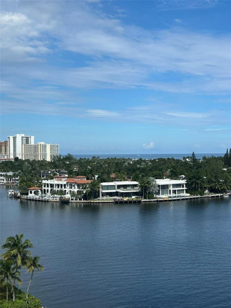 20515 E Country Club Dr, Unit 1042, Aventura, FL 33180 Photo