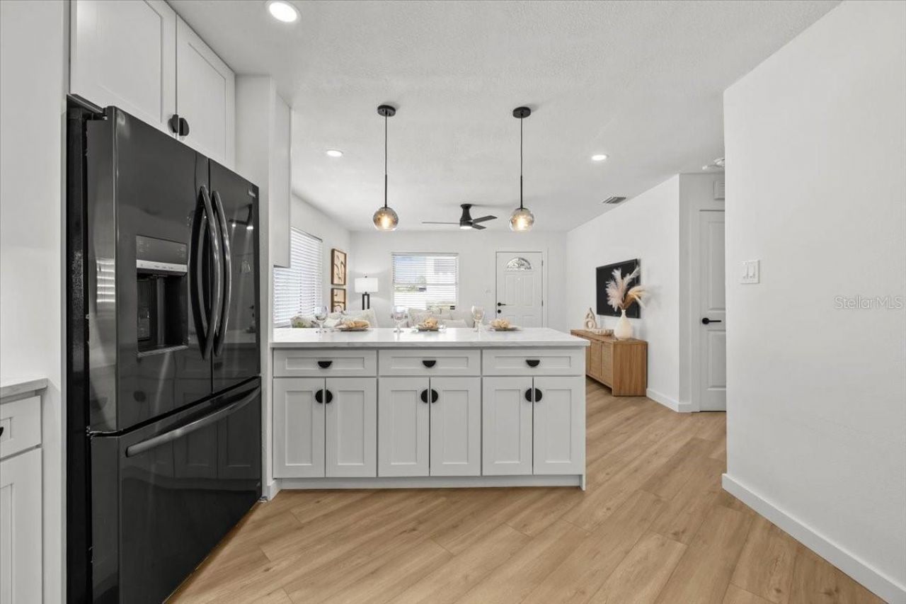 742 91st Avenue N, Saint Petersburg, FL 33702 Photo